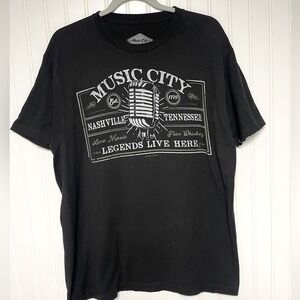 Music City Threads Nashville Legends Black Graphic Tee Men's Large